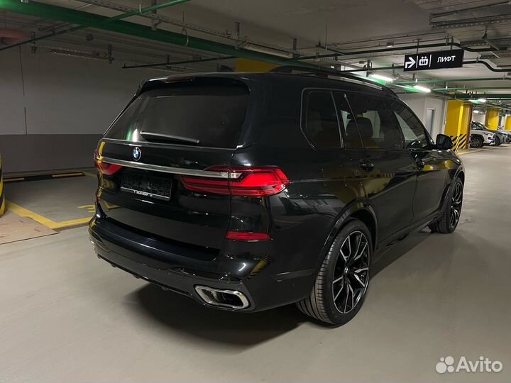 BMW X7 3.0 AT, 2021, 65 800 км