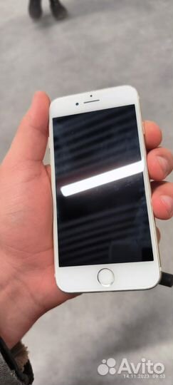 iPhone 7, 32 ГБ