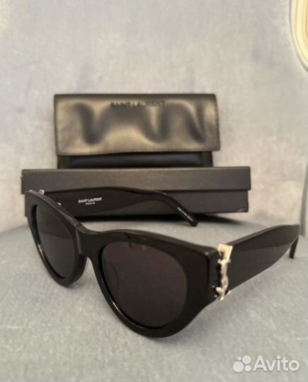Солнцезащитные очки yves saint laurent