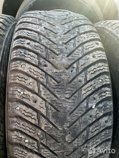 Nokian Tyres Hakkapeliitta 8 205/65 R16 99T