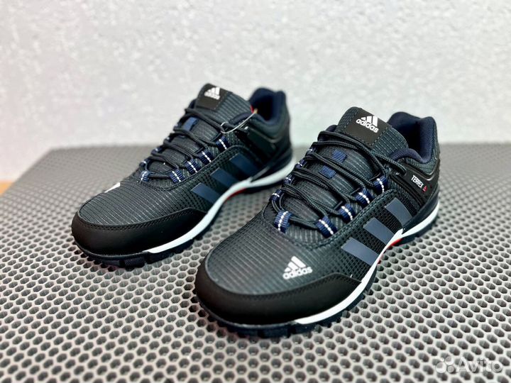Кроссовки Adidas Terrex