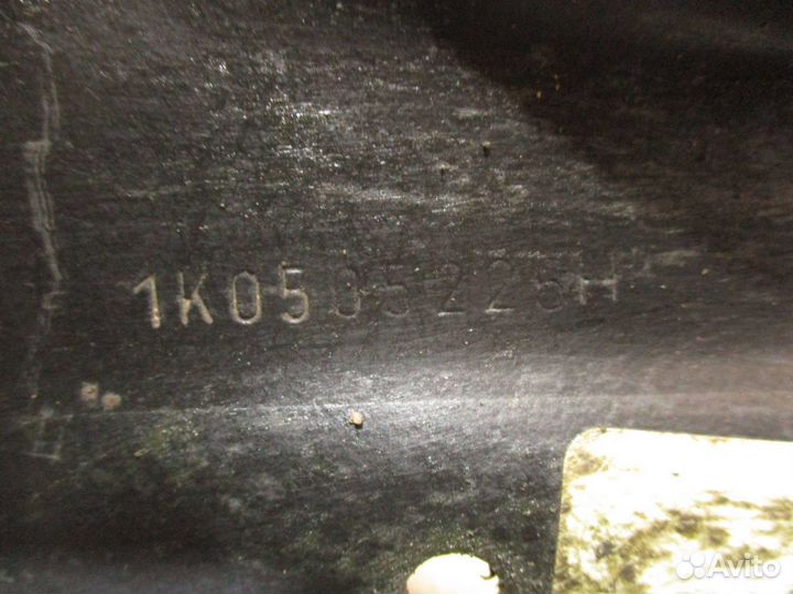 Рычаг задний продольный правый VW Jetta 6 (1B)