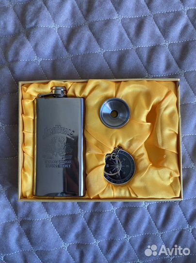 Подарочный набор фляжка