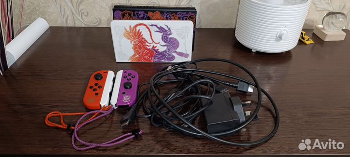 Игровая приставка Nintendo Switch oled