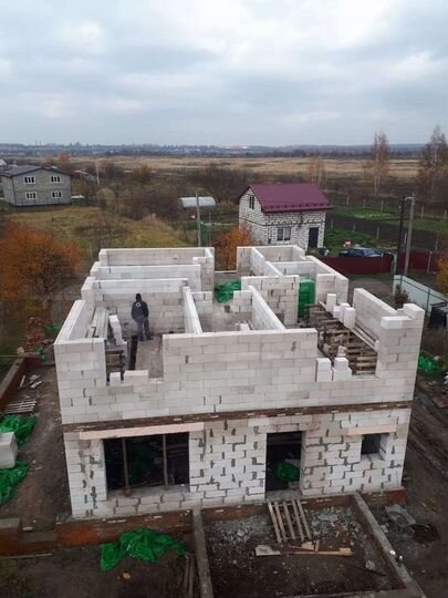 Дом 240 м² на участке 13 сот.