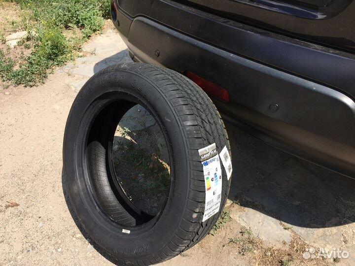 Goodyear Eagle Sport TZ SUV 215/60 R17