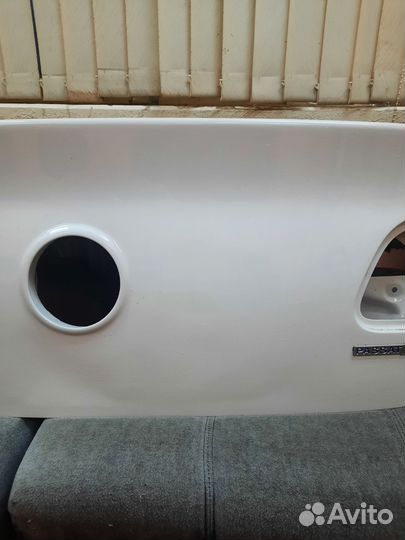 Задняя крышка багажника