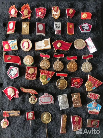 Значки СССР о Ленине