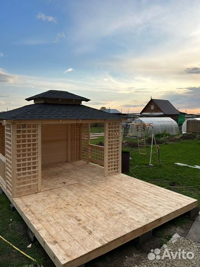 Беседка с мебелью