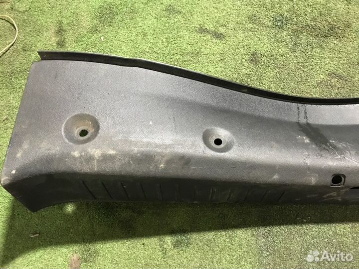 Накладка багажника Ford Focus 2 qqdb 2006