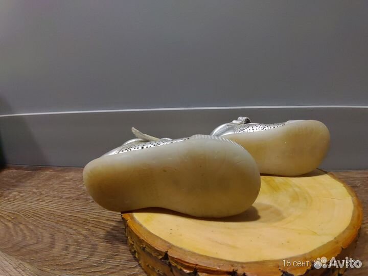 Сандалии туфли для девочки 20 размер