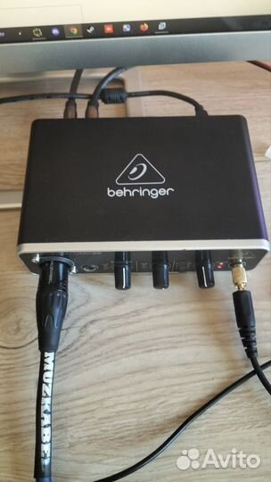 Микрофон Se electronics magneto и Behringer