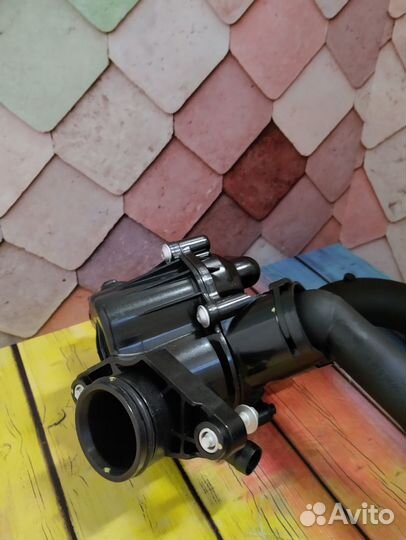 Термостат Mercedes E class, C class, GLC class