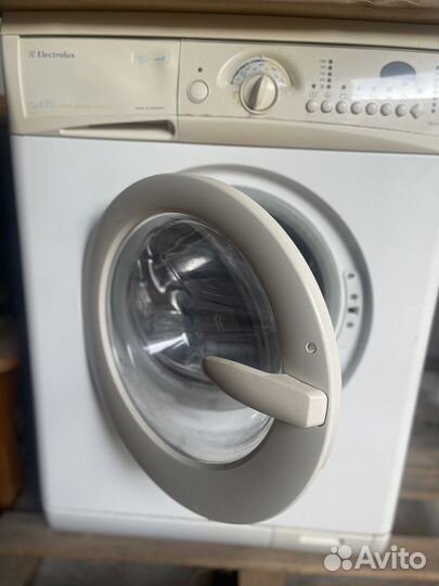 Стиральная машинка electrolux
