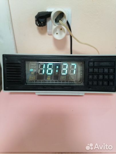 Часы электроника СССР
