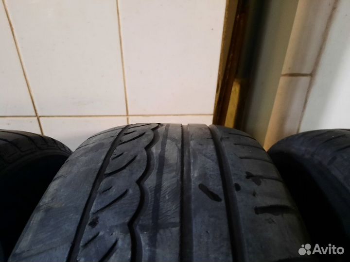 Dunlop SP Sport 01 235/55 R17 99V