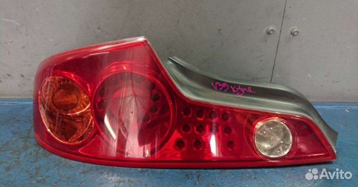 Фонарь левый Infiniti G V35