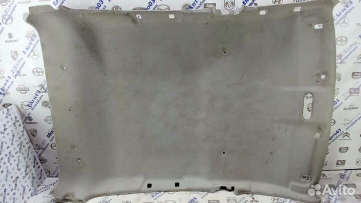 Обшивка потолка Renault Sandero 2009-2014