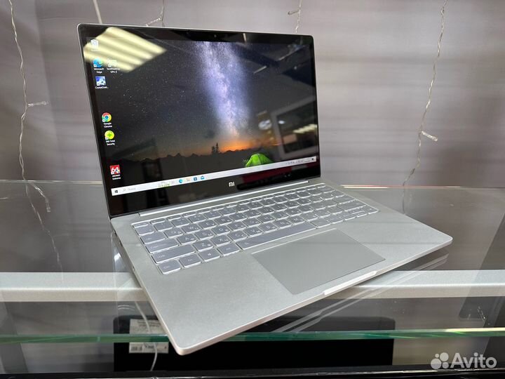 Ноутбук Xiaomi Mi Notebook Air 13.3
