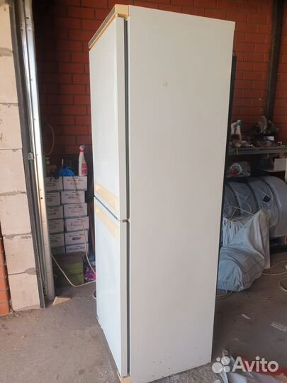 Холодильник Стинол