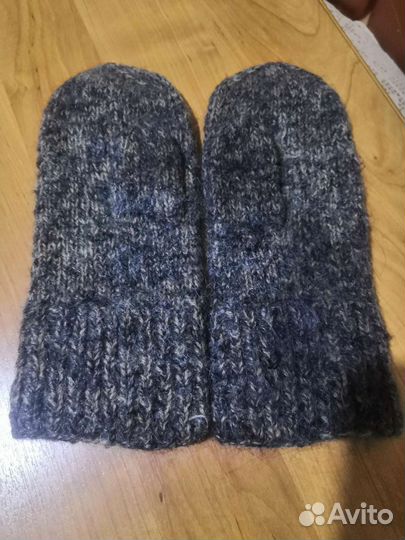 Вязанные варежки