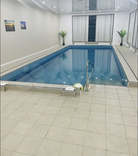 Коттедж 700 м² на участке 100 сот.