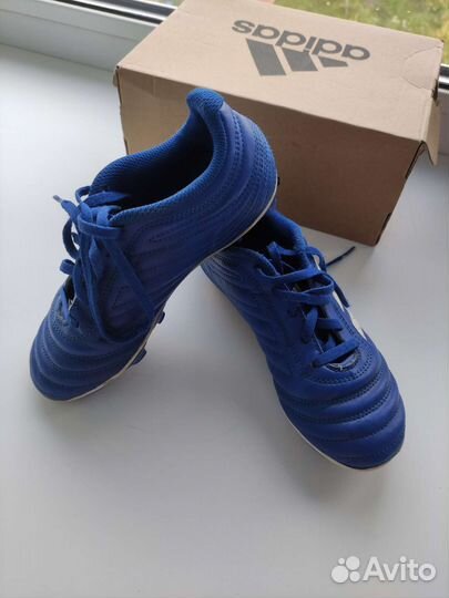 Футбольные бутсы adidas copa