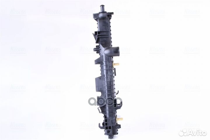 Радиатор охлаждения двигателя 62576A Nissens