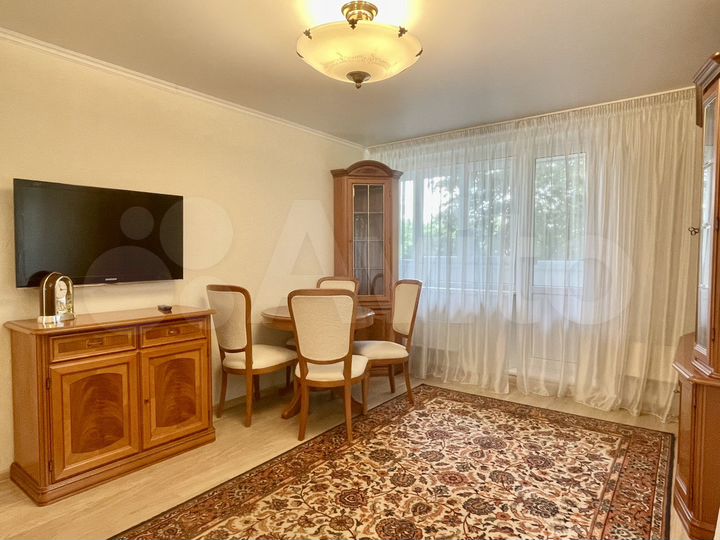 2-к. квартира, 60 м², 2/17 эт.