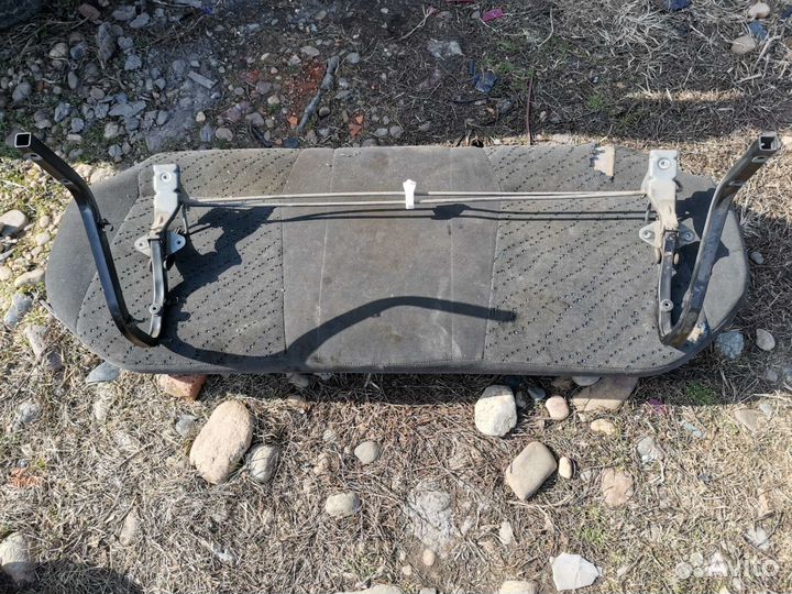 Петли крышки багажника Гранта седан Датсун