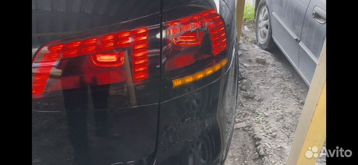 Задние диодные огни