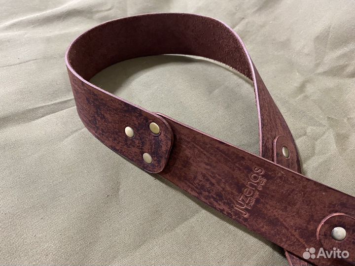 Ремень для гитары кожа