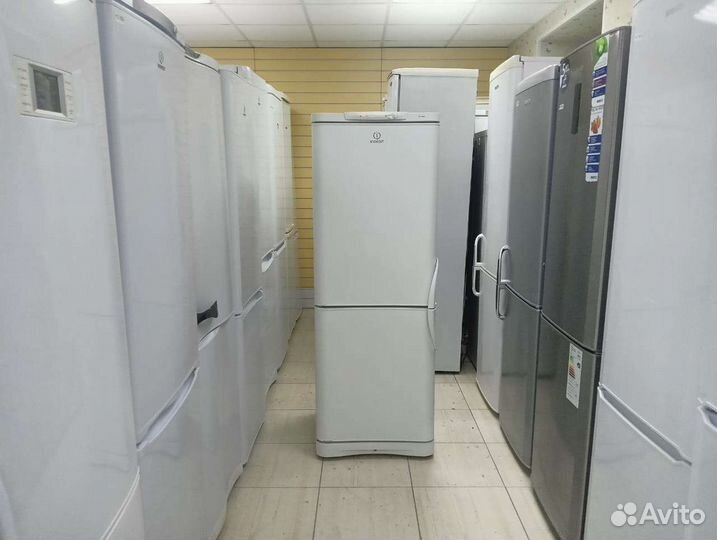 Холодильник бу indesit 170 см. Доставка
