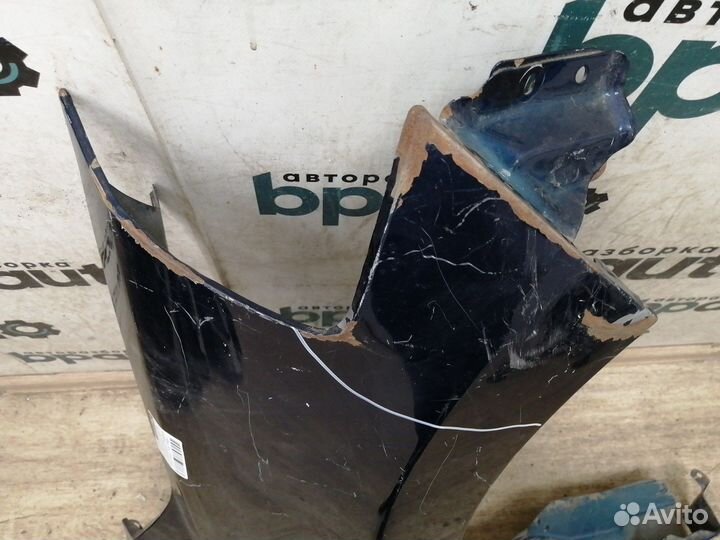 Крыло переднее правое 63100-EL030 Nissan Tiida