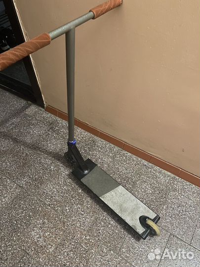 Самокат трюковой