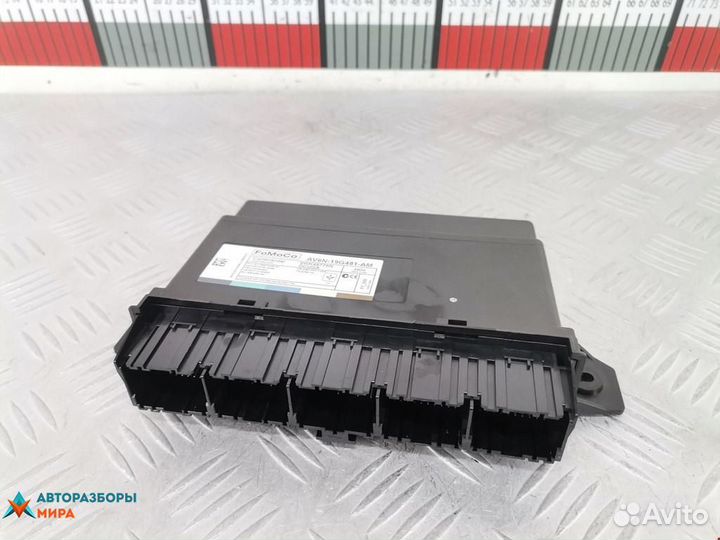 Блок управления бесключевым доступом Ford Focus 3