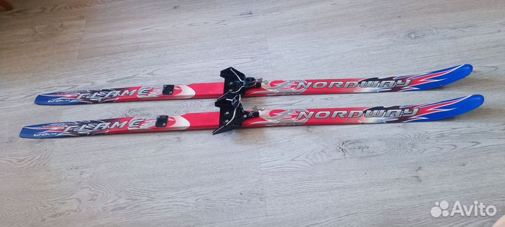 Беговые детские лыжи 120