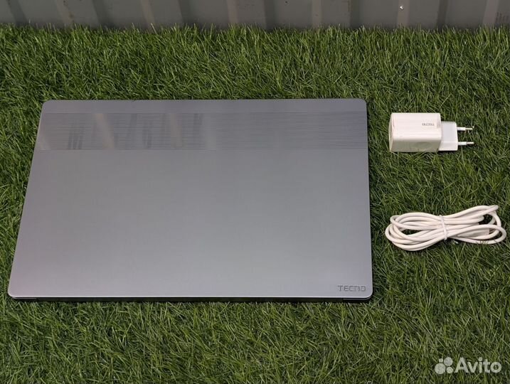 Ноутбук Tecno Core i5-12450H 16/512 Ru клав