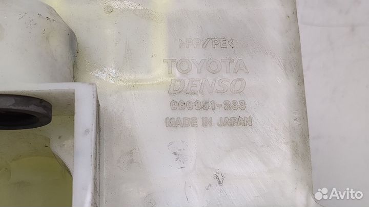 Бачок омывателя Lexus LS460, 2009