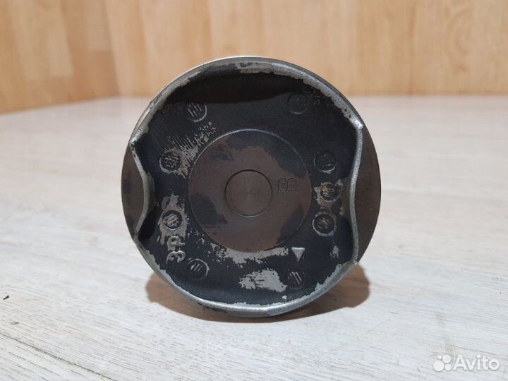 Поршень с шатуном Toyota Rav4 XA40 3ZR-FAE 2013