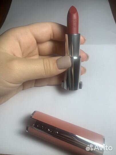 Givenchy помада