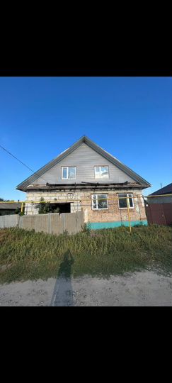 Дом 180 м² на участке 15 сот.