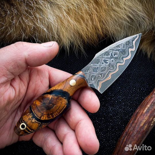 Шейный нож “Геккон” ручной работы