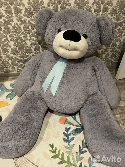 Большие плюшевые медведи