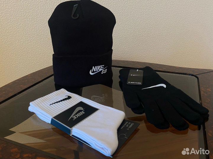 Зимний комплект 3в1 Шапка и перчатки Nike