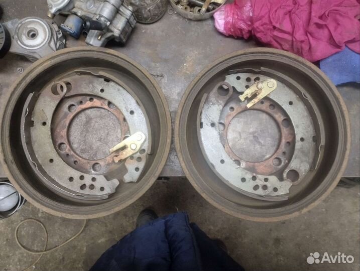 Тормозные барабаны/колодки УАЗ Патриот