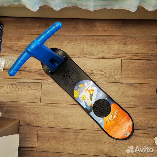 Сноуборд с ручкой детский