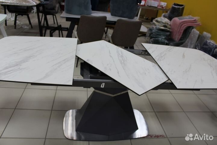 Кухонный стол Severin матовая керамика