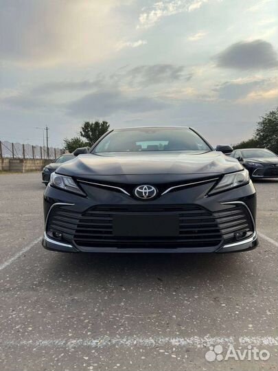 Toyota Camry 2.5 AT, 2023, 5 км