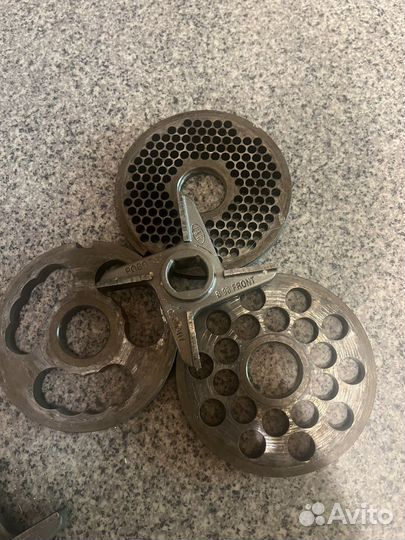 Ножи и решетки (комплект) для мясорубки kt lm-98